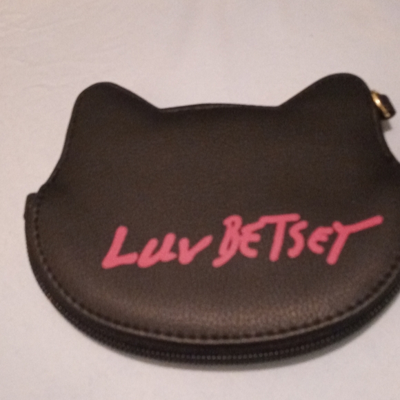 Wallet - Picture 2 of 3